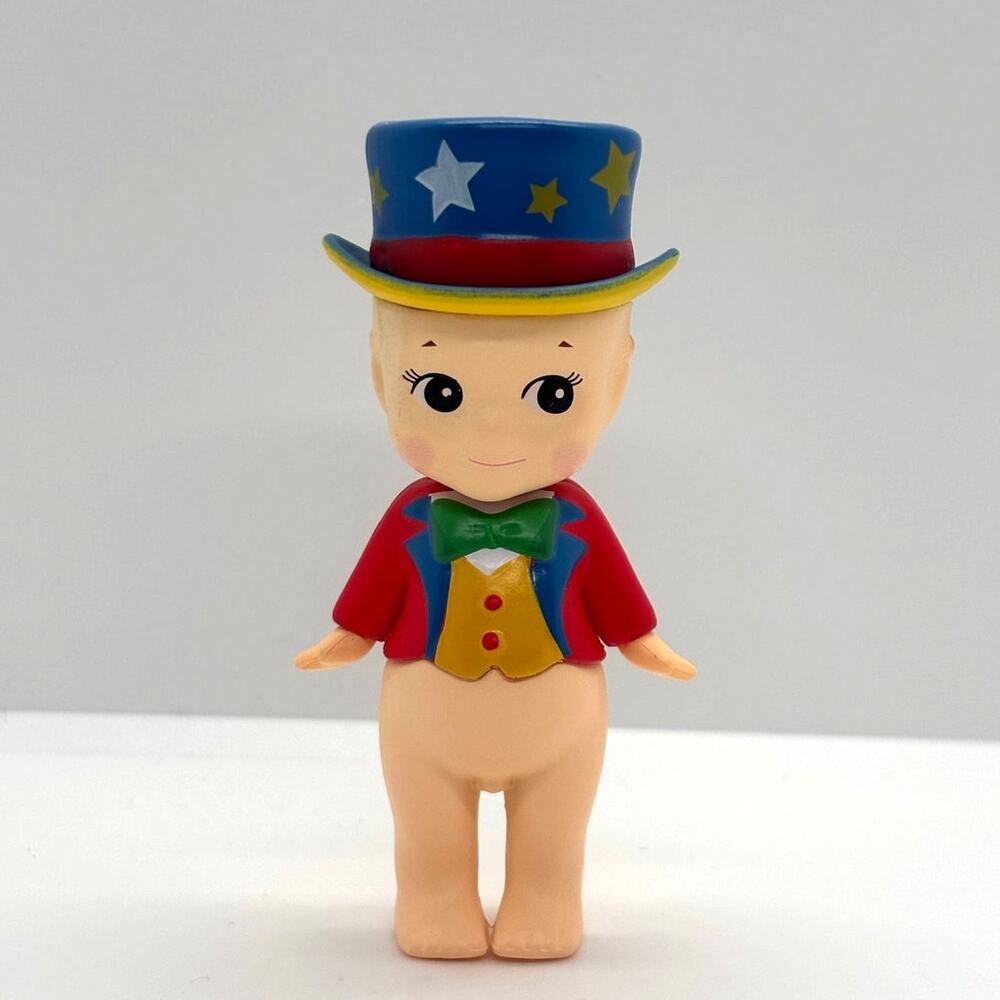 New Kewpie/Angel Mini Figure Circus Ringmaster Costume, Open Blind Box